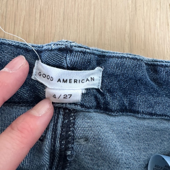 Good American Jeans Skinny Fit Distressed Medium Wash Size 4/27 - Picture 3 of 7